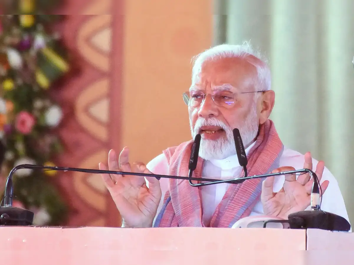 दीवाली पर पीएम नरेंद्र मोदी का देशवासियों के नाम पत्र: "स्वदेशी अपनाएं, सभी भाषाओं का सम्मान करें" 12 दीवाली पर पीएम नरेंद्र मोदी का देशवासियों के नाम पत्र: "स्वदेशी अपनाएं, सभी भाषाओं का सम्मान करें"