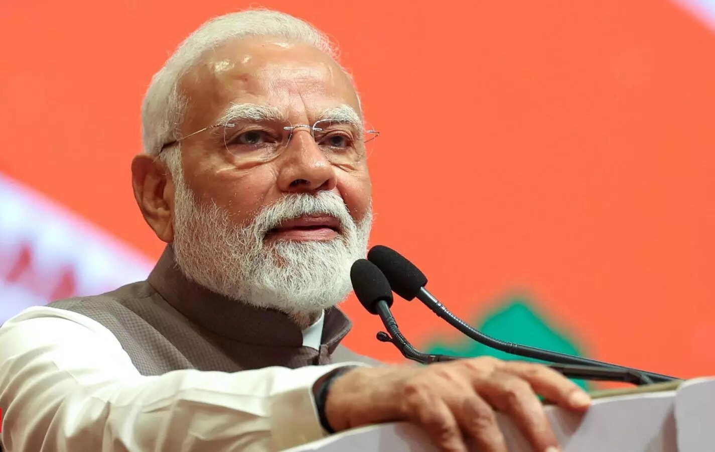 बिहार चुनाव में पीएम मोदी का छठ महापर्व दांव, UNESCO में शामिल करने की तैयारी 12 बिहार चुनाव में पीएम मोदी का छठ महापर्व दांव, UNESCO में शामिल करने की तैयारी