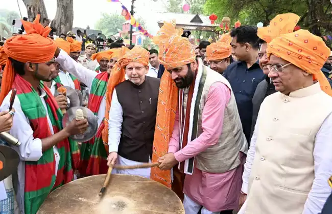 मुख्यमंत्री नायब सिंह सैनी का संदेश; सूरजकुंड दिवाली मेला, व्यापार, कला और स्वदेशी उत्पादों को बढ़ावा देने का मंच