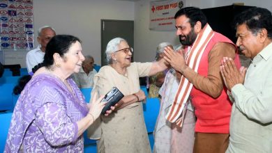 सीएम नायब सिंह सैनी नेदीपावली बेहद व्यक्तिगत अंदाज में मनाई, कुरुक्षेत्र‑लाडवा की जनता से मिलकर दी शुभकामनाएँ