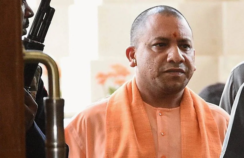 सीएम योगी आदित्यनाथ का बड़ा बयान: हलाल सर्टिफिकेशन उत्पाद न खरीदें, आतंकवाद-लव जिहाद और धर्मांतरण में हो रहा है पैसा उपयोग