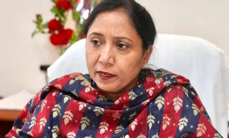 पंजाब: देश में पहली बार! मान सरकार ने मुफ्त पैड वितरण में लगाए ₹54 करोड़! पिछली सरकारों की सिर्फ कागजी योजनाओं का हमेशा के लिए अंत!