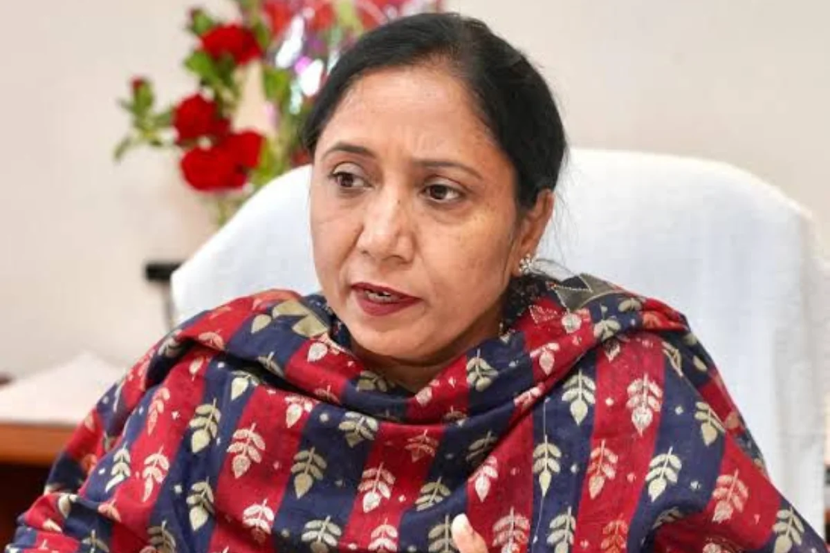 पंजाब: देश में पहली बार! मान सरकार ने मुफ्त पैड वितरण में लगाए ₹54 करोड़! पिछली सरकारों की सिर्फ कागजी योजनाओं का हमेशा के लिए अंत!