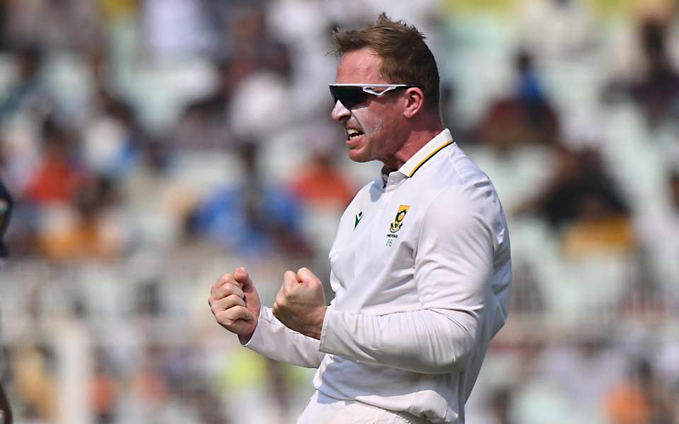 IND vs SA: साइमन हार्मर ने भारत में किया धमाका, टूटी डेल स्टेन की रिकॉर्ड!