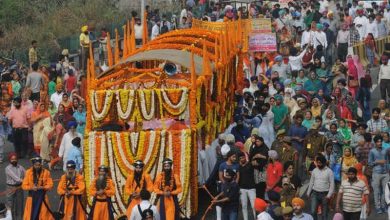 Harjot Singh Bains: Salute to the great martyrdom of Hind di Chadar Sri Guru Tegh Bahadur Ji! Nagar Kirtans coming from all four directions have been completed in Sri Anandpur Sahib, a sacred city immersed in devotion!