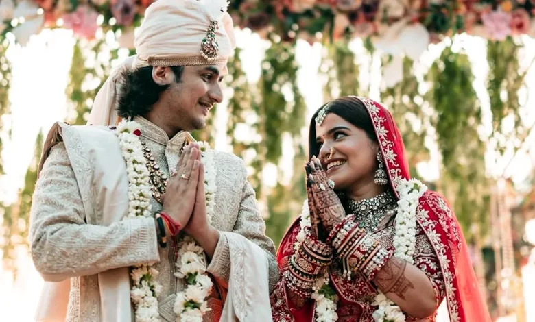 स्प्लिट्सविला स्टार भाविन भानुशाली और दिशा चंद्रेजा ने की शादी, शेयर की खास तस्वीरें