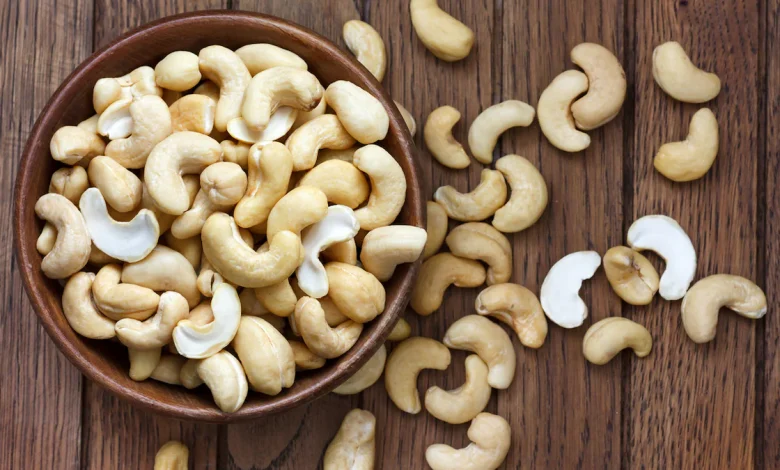 1 दिन में कितने काजू खाने चाहिए? जानिए काजू खाने का बेस्ट तरीका और 5 बड़े फायदे