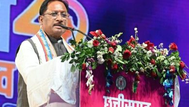 छत्तीसगढ़ के 25 वर्षों में विकास की नई गाथा, मुख्यमंत्री विष्णु देव साय ने पुलिस जवानों को वीरता पदक से सम्मानित किया