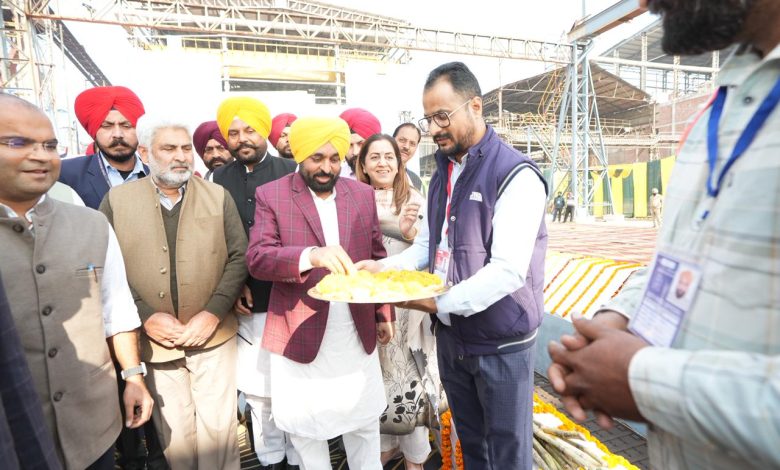 मुख्यमंत्री भगवंत सिंह मान ने दीनानगर में नई चीनी मिल और सह-उत्पादन संयंत्र का लोकार्पण किया