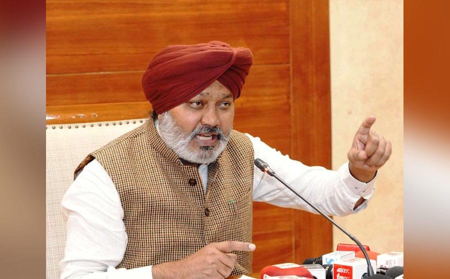 हरपाल सिंह चीमा ने पीयू छात्रों पर बर्बरता की निंदा की, भाजपा को राज्य का सौहार्द बिगाड़ने के खिलाफ चेतावनी दी