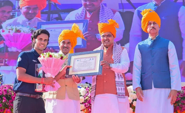 वन्दे मातरम् के 150 वर्ष: एसएमएस स्टेडियम में गूंजा राष्ट्रगीत, सीएम भजनलाल शर्मा बोले – ये गीत आत्मा की पुकार