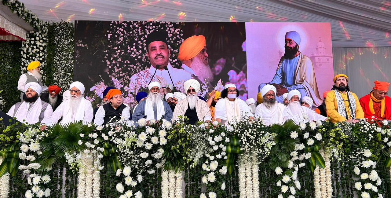 पंजाब सरकार की इस पहल ने रचा इतिहास: जब दुनिया के सभी धर्मों ने एक साथ झुकाया सिर: श्री गुरु तेग बहादुर जी के चरणों में सबने मिलकर किया नमन 12 पंजाब सरकार की इस पहल ने रचा इतिहास: जब दुनिया के सभी धर्मों ने एक साथ झुकाया सिर: श्री गुरु तेग बहादुर जी के चरणों में सबने मिलकर किया नमन