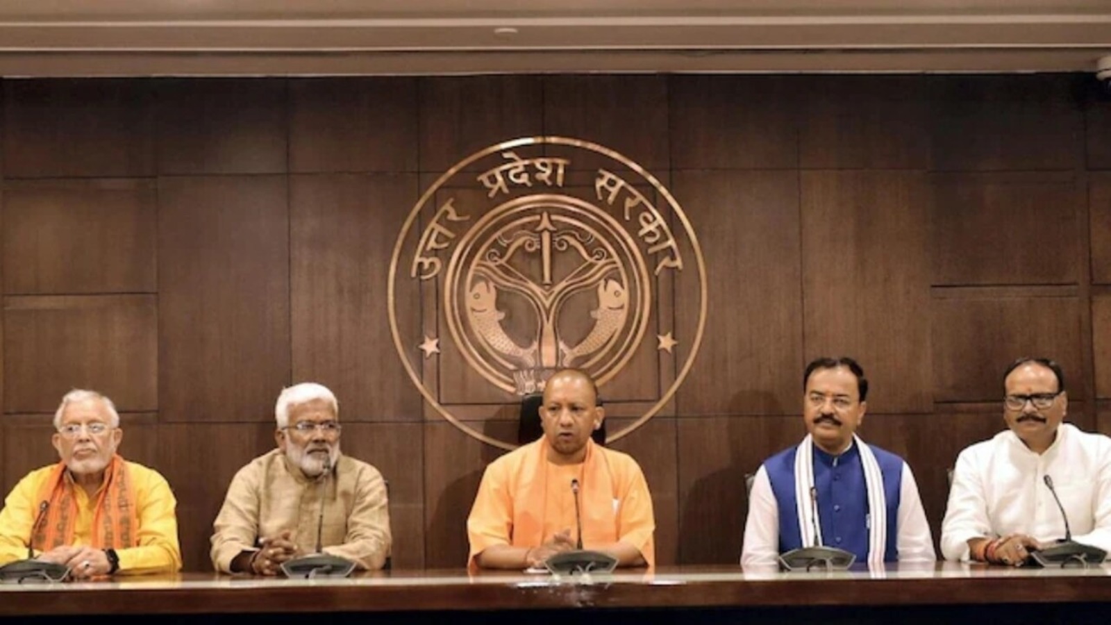 यूपी सरकार का बड़ा फैसला: पेंशन मिलना होगा आसान, योगी कैबिनेट ने 20 महत्वपूर्ण प्रस्तावों को दी मंजूरी