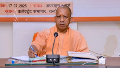 सीएम योगी तक पहुंची शिक्षकों की बीएलओ ड्यूटी से हटाने की मांग, स्कूलों में पढ़ाई प्रभावित