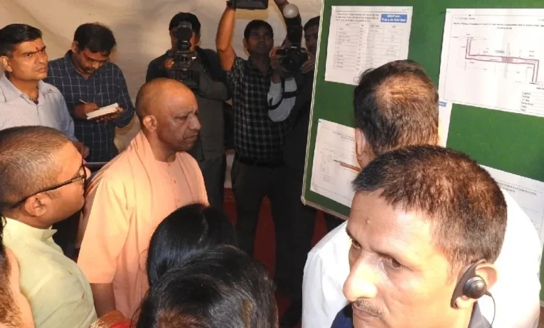 मुख्यमंत्री योगी आदित्यनाथ का गोरखपुर में सेतु निगम अधिकारियों को कड़ा निर्देश, विरासत गलियारा प्रभावितों को मिलेगी दुकान