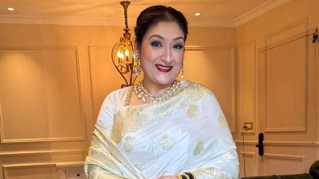 सुनीता आहूजा ने दीपिका की 8 घंटे की शिफ्ट डिबेट और ओजेम्पिक पर रखी बेबाक राय 12 सुनीता आहूजा ने दीपिका की 8 घंटे की शिफ्ट डिबेट और ओजेम्पिक पर रखी बेबाक राय