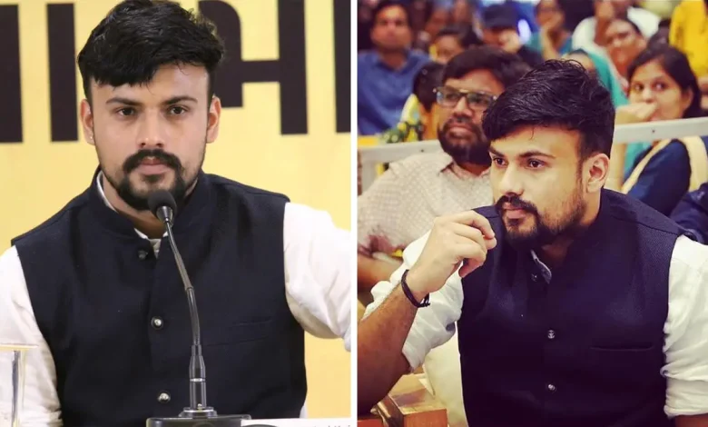 AAP डॉ. करन बारोट: कांग्रेस को आज भी नहीं पता कि शादी के घोड़े कौन हैं और रेस के घोड़े कौन