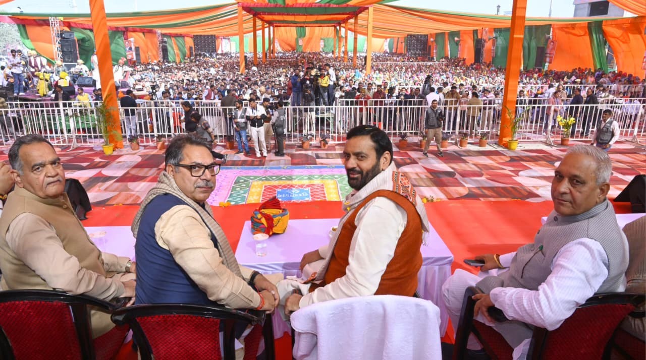 हांसी विकास रैली में मुख्यमंत्री नायब सिंह सैनी ने करोड़ों की परियोजनाओं की घोषणा की