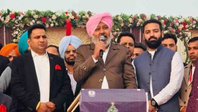 कैबिनेट मंत्री हरपाल सिंह चीमा और अमन अरोड़ा ने गुरदासपुर में आयोजित क्रिसमस के राज्य-स्तरीय समारोह में की शिरकत 2 कैबिनेट मंत्री हरपाल सिंह चीमा और अमन अरोड़ा ने गुरदासपुर में आयोजित क्रिसमस के राज्य-स्तरीय समारोह में की शिरकत