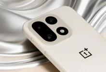 OnePlus 15 पर बंपर डिस्काउंट, 15R लॉन्च से पहले मिल रहा 4000 रुपये तक सस्ता