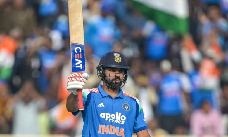 रोहित शर्मा ने 14 रन में छुआ बड़ा मुकाम, द्रविड़ को पछाड़ा, घर पर इंटरनेशनल क्रिकेट में तीसरे नंबर पर पहुंचे