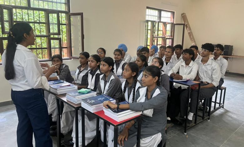 पंजाब: अब रट्टा मारने से काम नहीं चलेगा, बदल गया है पैटर्न, जानिए मान सरकार का आधुनिक एग्ज़ाम पैटर्न! PSEB ने 12वीं के लिए उद्यमिता पाठ्यक्रम को भी दी मंज़ूरी