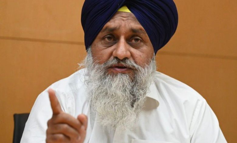 पंजाब: जनता के पैसे से लंदन-कनाडा-दुबई टूर करते थे सुखबीर और कैप्टन, दूसरी और CM मान लेकर आ रहे हैं जापान से रोजगार!