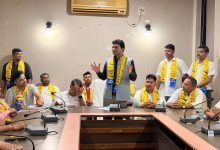 नवसारी में AAP नेता इसुदान गढ़वी के नेतृत्व में आयोजित हुई समीक्षा बैठक