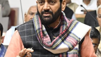 CM नायब सिंह सैनी के संबोधन के दौरान हरियाणा विधानसभा में हंगामा, कांग्रेस के 9 विधायक निष्कासित 5 CM नायब सिंह सैनी के संबोधन के दौरान हरियाणा विधानसभा में हंगामा, कांग्रेस के 9 विधायक निष्कासित