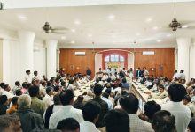 गोपाल इटालिया और मनोज सोरठिया ने जेल से रिहा हुए AAP नेताओं राजुभाई बोरखतरिया, पियुष परमार और महेशभाई कोटडिया का सम्मान किया