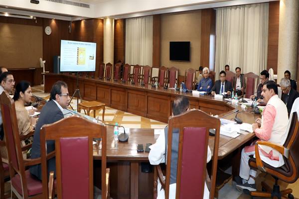 मुख्यमंत्री डॉ. मोहन यादव: व्यावसायिक शिक्षा के साथ कौशल विकास और कृषि शिक्षा भी बने प्राथमिकता