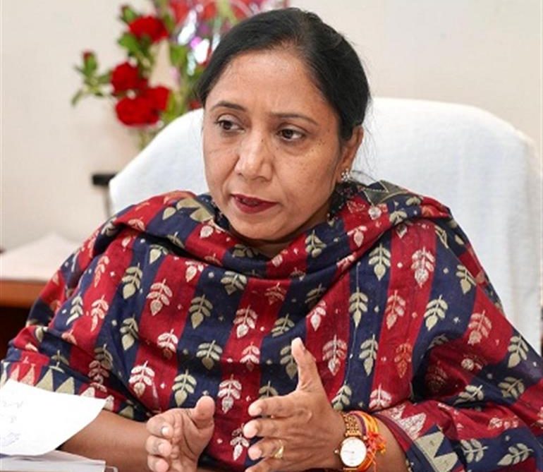 डॉ. बलजीत कौर: पंजाब सरकार ने आशीर्वाद योजना के तहत पिछड़े और अश्वेत वर्गों के लाभार्थियों के लिए ₹12.44 करोड़ की राशि जारी की।