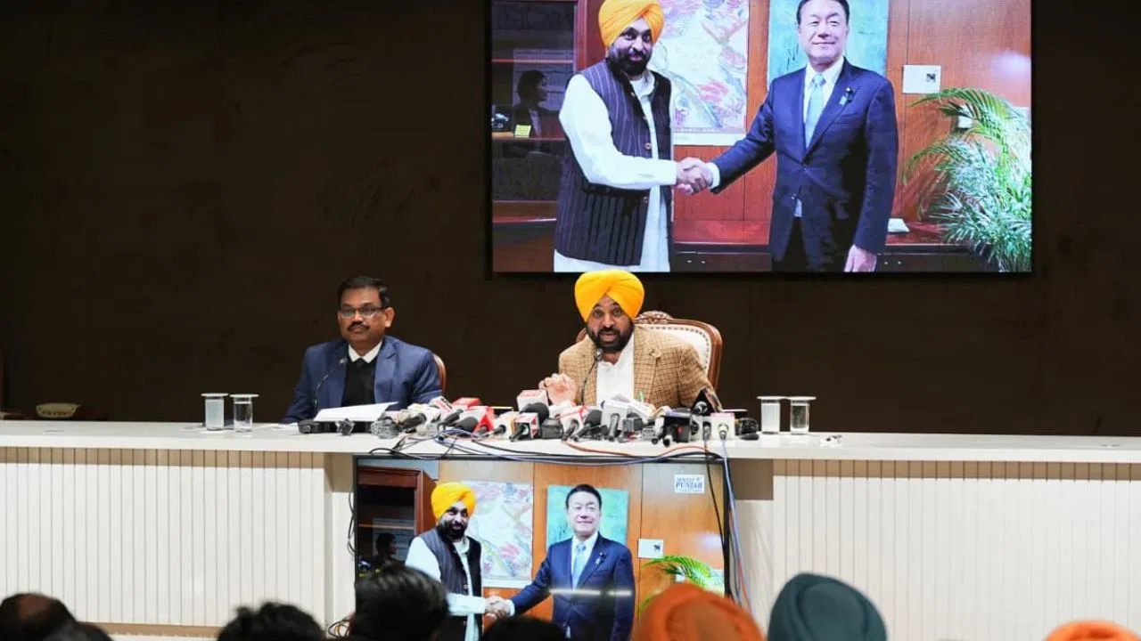 मुख्यमंत्री भगवंत सिंह मान का जापान और दक्षिण कोरिया दौरा, प्रदेश में औद्योगिक विकास को मिलेगी नई गति 12 मुख्यमंत्री भगवंत सिंह मान का जापान और दक्षिण कोरिया दौरा, प्रदेश में औद्योगिक विकास को मिलेगी नई गति