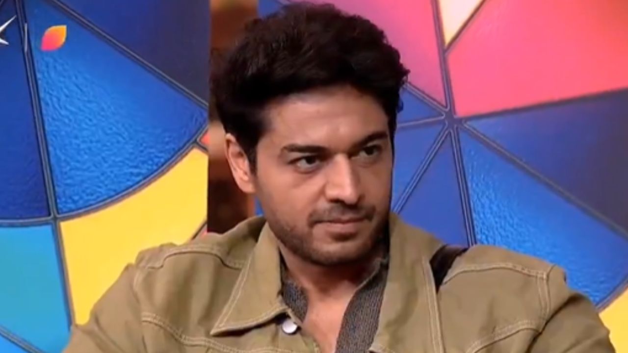 Bigg Boss 19: गौरव खन्ना हुए इमोशनल, पत्नी और बच्चों को लेकर किया खुलासा 12 Bigg Boss 19: गौरव खन्ना हुए इमोशनल, पत्नी और बच्चों को लेकर किया खुलासा