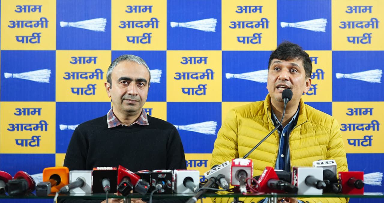 सौरभ भारद्वाज: गुजरात की भाजपा सरकार ने मोदी जी के प्रचार में उड़ा दिए गरीब आदिवासियों के 50 करोड़