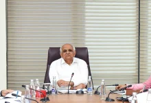 गुजरात सरकार का बड़ा कदम: युवाओं को नशे से बचाने के लिए रोलिंग पेपर और स्मोकिंग कोन पर पूर्ण प्रतिबंध