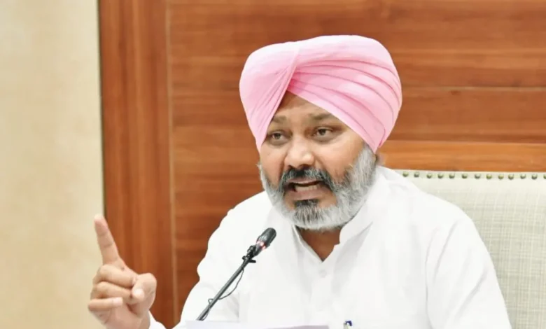 हरपाल सिंह चीमा के अनुसार, वित्त वर्ष 2025-26 में जीएसटी संग्रह में 16% की वृद्धि हुई और उत्पाद शुल्क राजस्व बढ़कर 7,401 करोड़ रुपये हो गया।