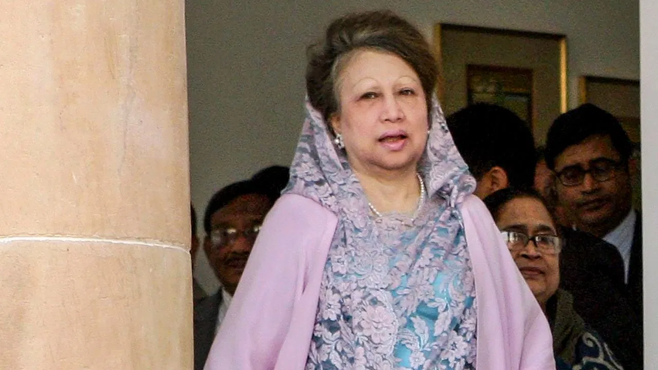 बांग्लादेश की पूर्व प्रधानमंत्री और बीएनपी की अध्यक्ष खालिदा जिया का 80 वर्ष की आयु में निधन