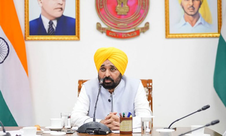 पंजाब विधानसभा का विशेष सत्र: मनरेगा संशोधन बिल को लेकर सियासत गरम, मजदूरों के पत्र विधायक लेकर पहुंचे सदन