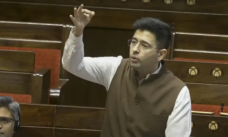 राज्यसभा में राघव चड्ढा ने टोल प्लाज़ा पर लंबी प्रतीक्षा का मुद्दा उठाया, मंत्री गडकरी ने 2026 तक ‘जीरो वेट टाइम’ का आश्वासन दिया