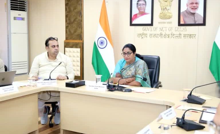 दिल्लीवासियों के लिए राहत: EV खरीदारों को जल्द मिलेगी सब्सिडी, सरकार कर रही पोर्टल की तैयारी