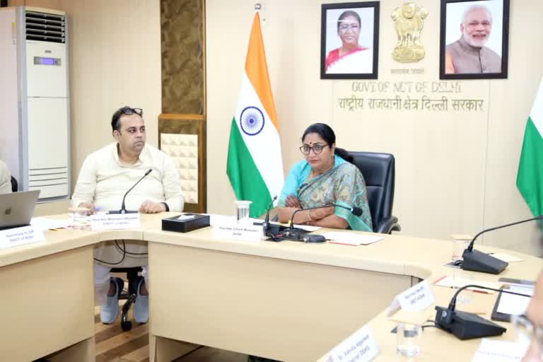 दिल्लीवासियों के लिए राहत: EV खरीदारों को जल्द मिलेगी सब्सिडी, सरकार कर रही पोर्टल की तैयारी 12 दिल्लीवासियों के लिए राहत: EV खरीदारों को जल्द मिलेगी सब्सिडी, सरकार कर रही पोर्टल की तैयारी