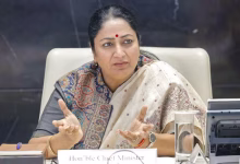 दिल्ली सरकार का बड़ा फैसला: पंजीकृत मजदूरों के खाते में भेजे जाएंगे 10,000 रुपये