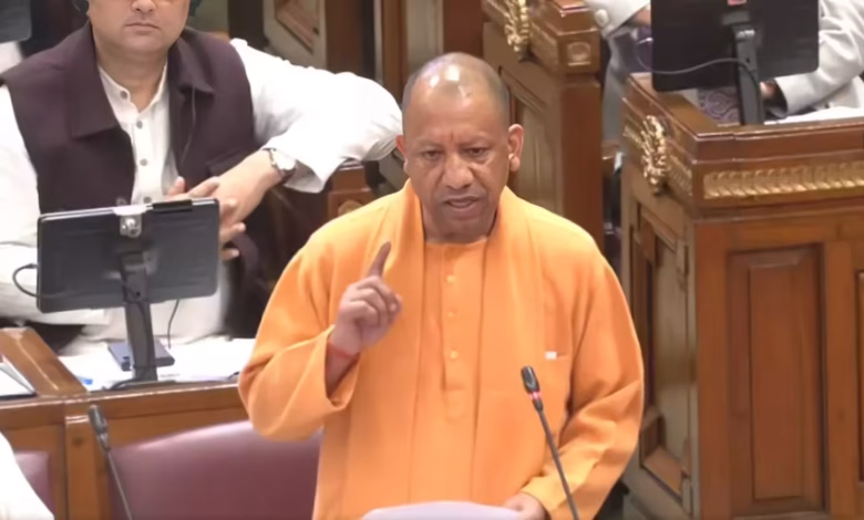 यूपी विधानसभा में घरौनी कानून पास: ग्रामीण जमीन पर मिलेगा बैंक लोन, संपत्ति विवाद होंगे कम