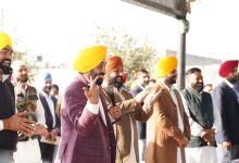 मुख्यमंत्री भगवंत सिंह मान ने सतौज गांव में ग्रामीणों से की भाईचारे और विकास पर ध्यान केंद्रित करने की अपील