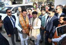 उत्तराखंड के मुख्यमंत्री पुष्कर धामी कार से मुजफ्फरनगर पहुंचे, हेलीकॉप्टर से देहरादून के लिए रवाना