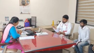 40% अनिवार्य अंकों के मामले में चैतर वसावा ने गुजरात गौण सेवा चयन मंडल के अध्यक्ष को आवेदन पत्र दिया