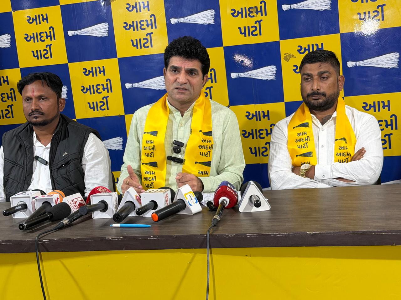 इसुदान गढ़वी: NFHS की चौंकाने वाली रिपोर्ट, कुपोषण के मामले में गुजरात देश में नीचे से दूसरे स्थान पर 12 इसुदान गढ़वी: NFHS की चौंकाने वाली रिपोर्ट, कुपोषण के मामले में गुजरात देश में नीचे से दूसरे स्थान पर