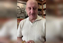 अनुपम खेर (Anupam Kher) ने शुरू की ‘खोसला का घोसला 2’ की शूटिंग, 550वीं फिल्म पर बोले – ‘अभी इंटरवल पॉइंट पर हूं’