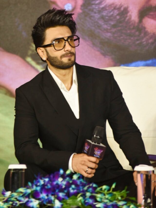 रणवीर सिंह के खिलाफ बंगलूरू में FIR दर्ज, धार्मिक भावनाएं आहत करने का आरोप